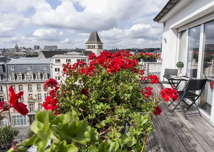 The Queen Luxury - Fiorita * Luxembourg By