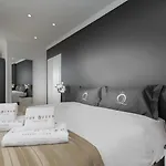 The Queen Luxury - Fiorita לוקסמבורג