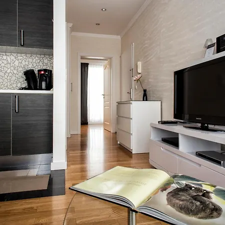 Apartment The Queen Luxury - Fiorita