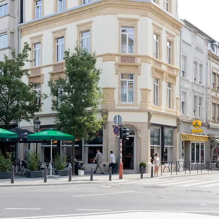 The Queen Luxury - Fiorita * Luxembourg