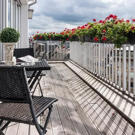 The Queen Luxury - Fiorita Apartment *