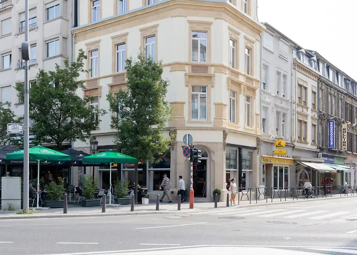 The Queen Luxury - Fiorita * Luxemburg