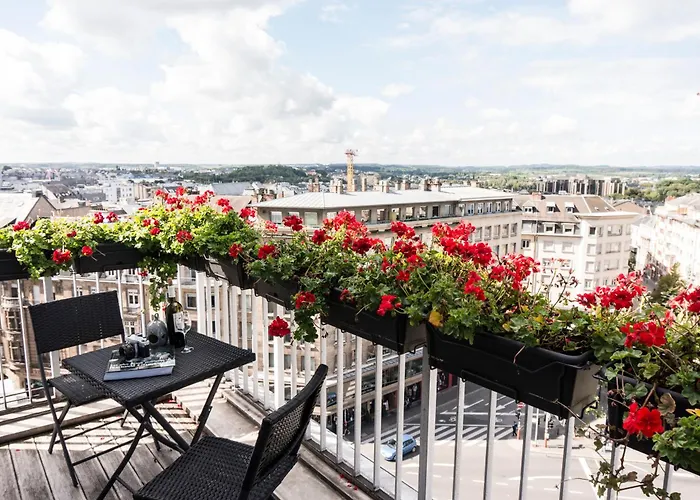 The Queen Luxury - Fiorita * Luxembourg