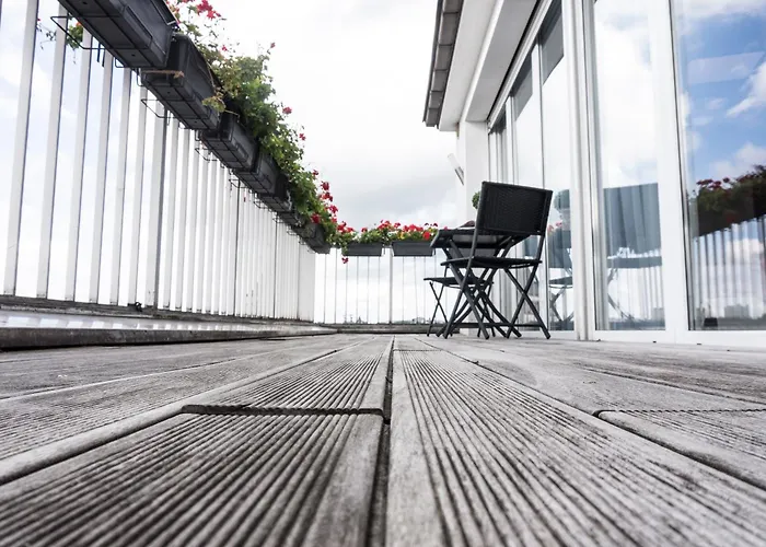 The Queen Luxury - Fiorita Luxemburg