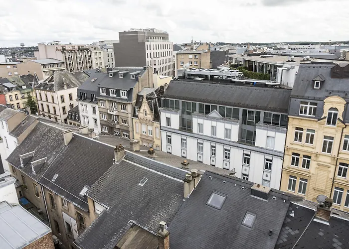 The Queen Luxury - Fiorita Апартаменты