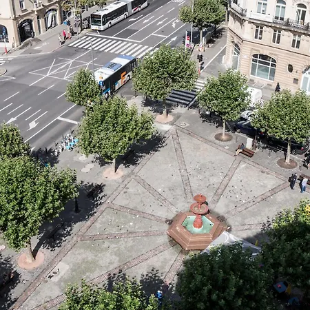 The Queen Luxury - Fiorita * Luxemburg