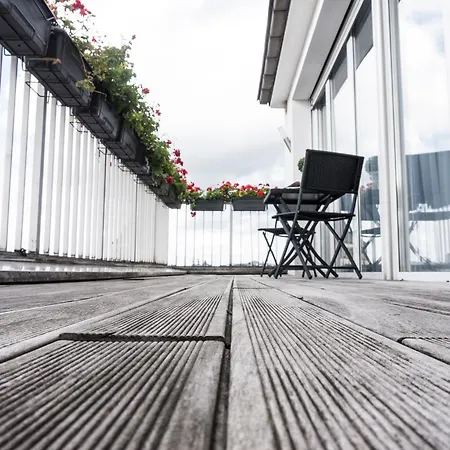 The Queen Luxury - Fiorita ルクセンブルク