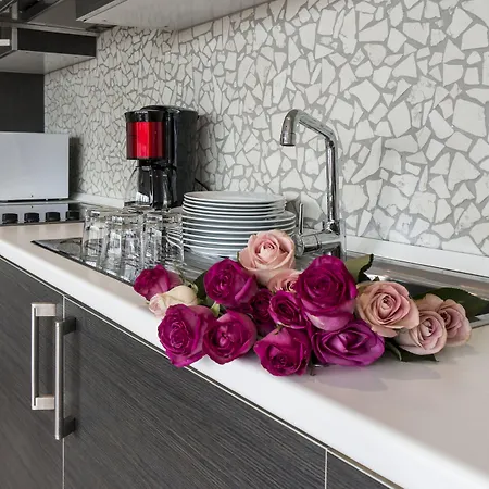 The Queen Luxury - Fiorita * Luxemburg